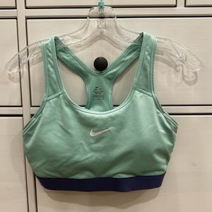 2 Women’s Nike Sports Bras